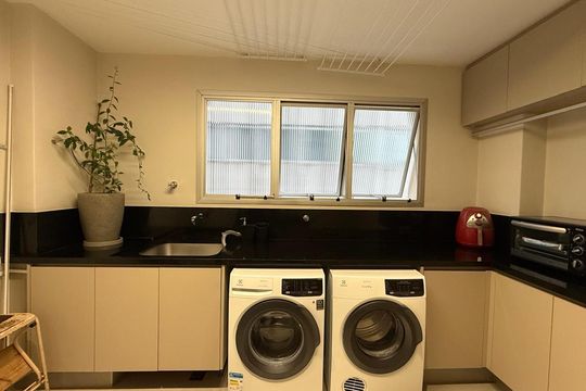 Área de serviço de apartamento para alugar com 3 quartos, 218m² em Brooklin Novo, São Paulo