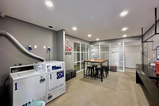 Área comum de kitnet/studio à venda com 0 quarto, 27m² em Campo Belo, São Paulo