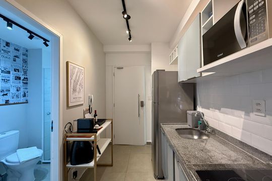 Cozinha de kitnet/studio à venda com 0 quarto, 27m² em Campo Belo, São Paulo
