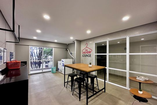 Área comum de kitnet/studio à venda com 0 quarto, 27m² em Campo Belo, São Paulo