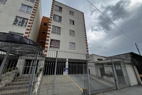 Fachada/Placa de apartamento à venda com 2 quartos, 57m² em Vila Nova Cachoeirinha, São Paulo