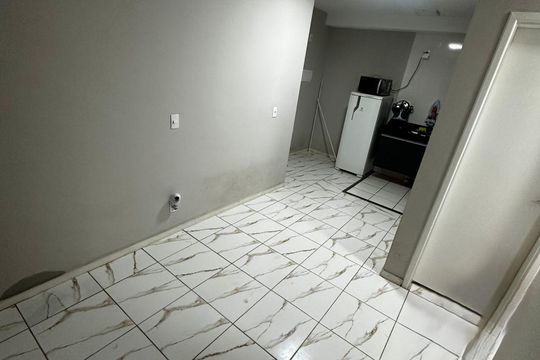 Sala de apartamento para alugar com 2 quartos, 44m² em Bonsucesso, Guarulhos