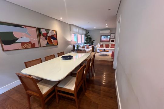 Sala de apartamento para alugar com 3 quartos, 142m² em Pinheiros, São Paulo