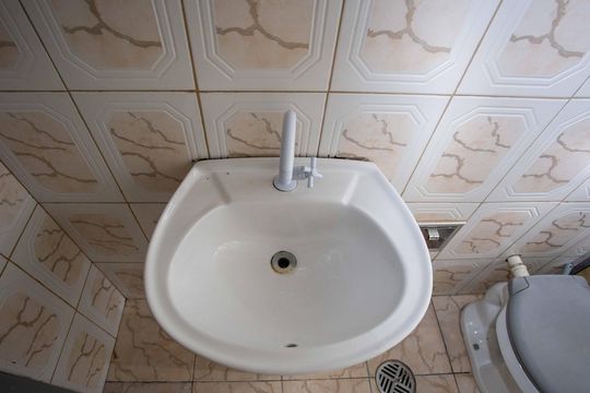 Banheiro de casa à venda com 2 quartos, 105m² em Conceição, Diadema