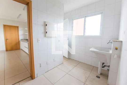 Área de serviço de apartamento para alugar com 4 quartos, 250m² em Jardim das Nações, Taubaté