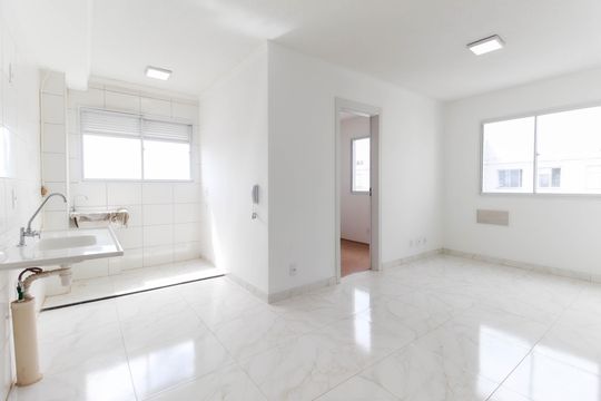 Sala de apartamento à venda com 2 quartos, 38m² em São Miguel, São Paulo