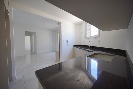 Cozinha de apartamento para alugar com 2 quartos, 82m² em Campinas, São José