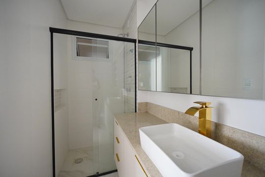 Banheiro da Suíte de apartamento para alugar com 2 quartos, 82m² em Campinas, São José