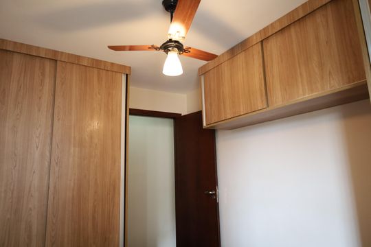 Apartamento à venda com 2 quartos, 57m² em Vila Emir, São Paulo