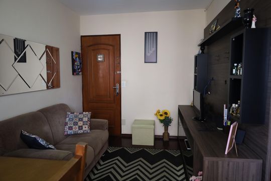 Apartamento à venda com 2 quartos, 57m² em Vila Emir, São Paulo
