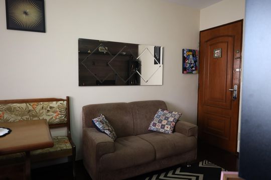 Apartamento à venda com 2 quartos, 57m² em Vila Emir, São Paulo