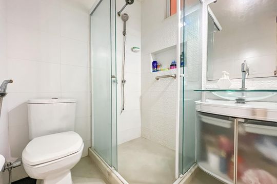 Banheiro de apartamento à venda com 2 quartos, 84m² em Flamengo, Rio de Janeiro