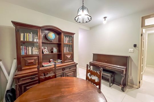 Sala de apartamento à venda com 2 quartos, 84m² em Flamengo, Rio de Janeiro
