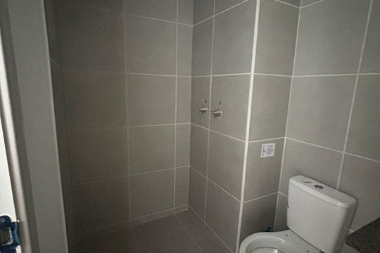 Banheiro de kitnet/studio à venda com 1 quarto, 25m² em Centro, Rio de Janeiro