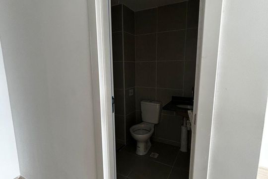 Banheiro de kitnet/studio à venda com 1 quarto, 25m² em Centro, Rio de Janeiro