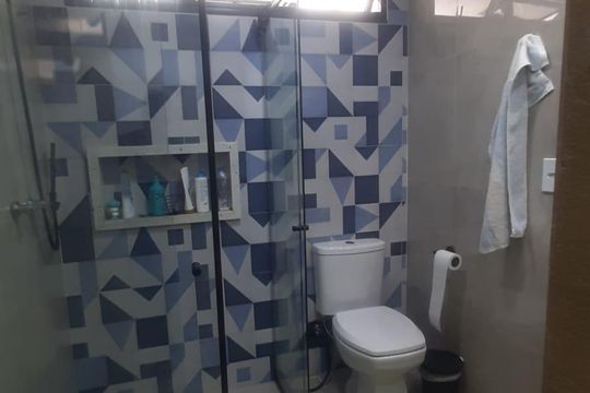 Banheiro de apartamento para alugar com 3 quartos, 338m² em Campo Grande, Rio de Janeiro