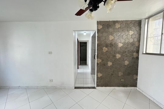 Corredor de apartamento à venda com 2 quartos, 60m² em Engenho da Rainha, Rio de Janeiro