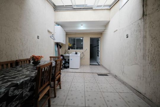 Área de Serviço de casa à venda com 2 quartos, 100m² em Vila Uniao (zona Leste), São Paulo