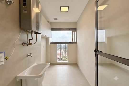 Área de Serviço de apartamento à venda com 3 quartos, 125m² em Santo Amaro, São Paulo