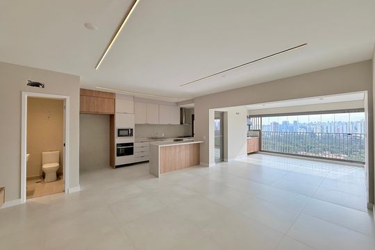 Apartamento à venda com 3 quartos, 125m² em Santo Amaro, São Paulo