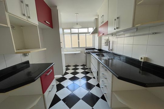 Apartamento à venda com 3 quartos, 118m² em Planalto Paulista, São Paulo