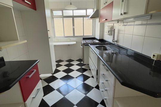 Apartamento à venda com 3 quartos, 118m² em Planalto Paulista, São Paulo