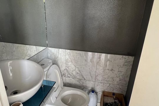 Lavabo de apartamento à venda com 1 quarto, 150m² em Vila Morumbi, São Paulo