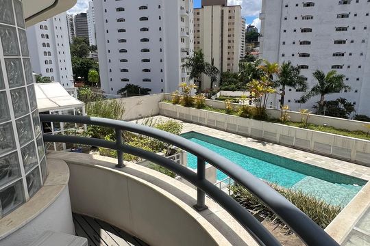 Varanda da Suíte  de apartamento à venda com 1 quarto, 150m² em Vila Morumbi, São Paulo