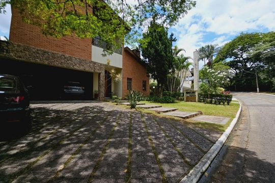Casa à venda com 4 quartos, 437m² em Alphaville, Santana de Parnaíba