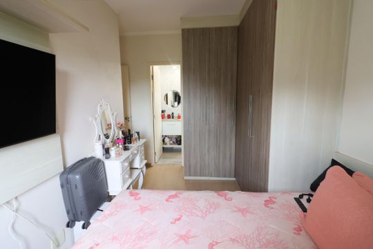 Suíte 1 de apartamento à venda com 2 quartos, 57m² em Umuarama, Osasco