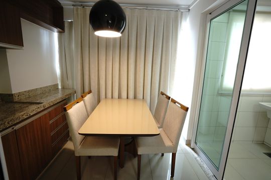 Apartamento para alugar com 2 quartos, 64m² em Setor Bueno, Goiânia