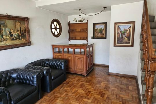 Sala de casa à venda com 5 quartos, 304m² em Jardim Miriam, São Paulo