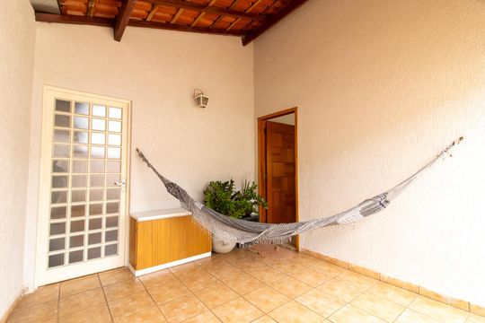 Área externa de casa à venda com 2 quartos, 96m² em Jardim Boa Esperança, Campinas