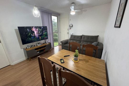 Sala de apartamento à venda com 2 quartos, 45m² em Parque Ipe, São Paulo