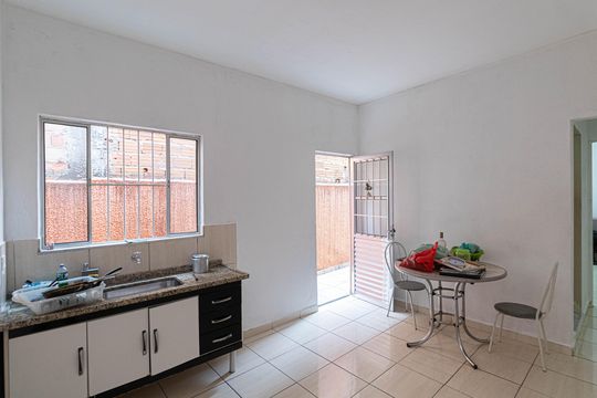 Cozinha de casa para alugar com 1 quarto, 40m² em Parque Cisper, São Paulo