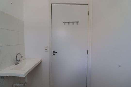 Banheiro  de apartamento para alugar com 2 quartos, 60m² em Vila Abranches, Ribeirão Preto