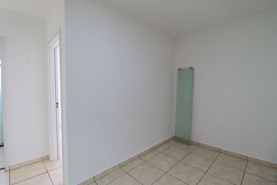Sala de apartamento para alugar com 2 quartos, 60m² em Vila Abranches, Ribeirão Preto