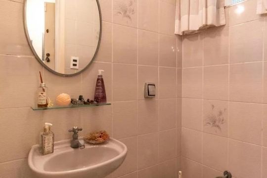 Banheiro de casa à venda com 4 quartos, 350m² em Parque Colonial, São Paulo