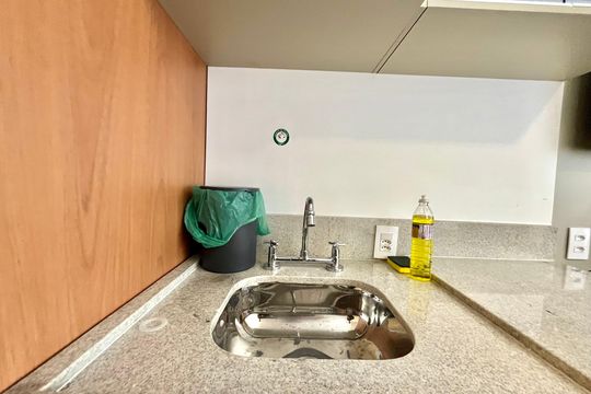 Cozinha de kitnet/studio à venda com 1 quarto, 31m² em Vila Mascote, São Paulo