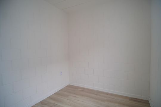 Quarto 1 de apartamento à venda com 2 quartos, 43m² em Rio dos Sinos, São Leopoldo