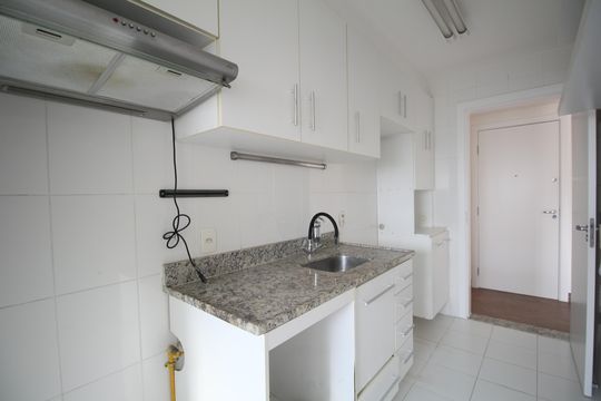 Cozinha - Armários de apartamento para alugar com 2 quartos, 79m² em Jardim Colombo, São Paulo
