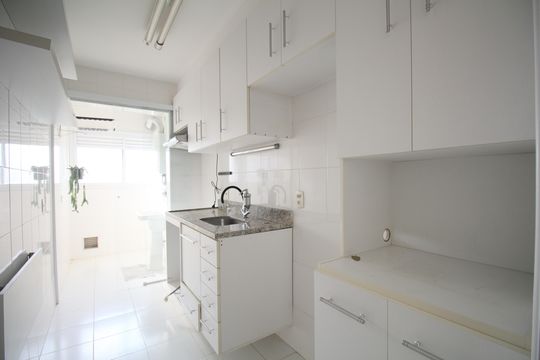 Cozinha - Armários de apartamento para alugar com 2 quartos, 79m² em Jardim Colombo, São Paulo