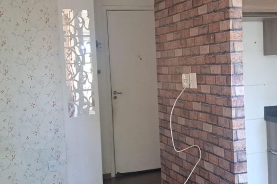 Sala de apartamento à venda com 2 quartos, 45m² em Vila Carmosina, São Paulo