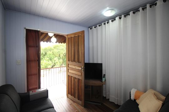 Casa à venda com 5 quartos, 156m² em Jardim Carvalho, Porto Alegre