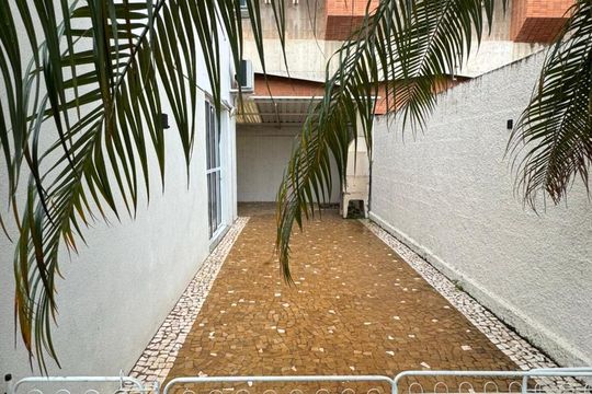 Casa para alugar com 4 quartos, 238m² em Jardim Bom Retiro, Campinas
