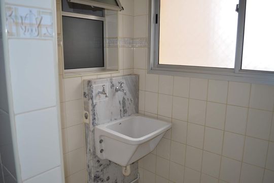 Área de serviço de apartamento à venda com 3 quartos, 63m² em Jardim dos Oliveiras, Campinas