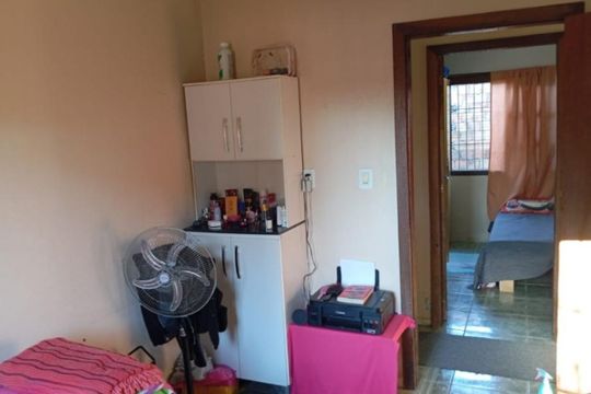 Quarto de casa à venda com 3 quartos, 93m² em Harmonia, Canoas