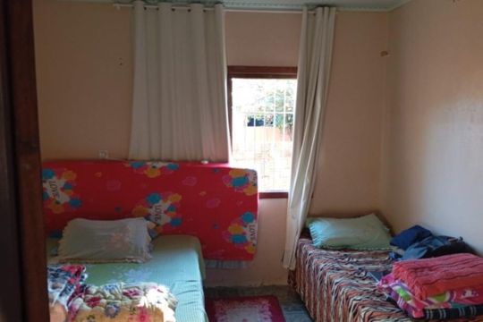 Quarto de casa à venda com 3 quartos, 93m² em Harmonia, Canoas