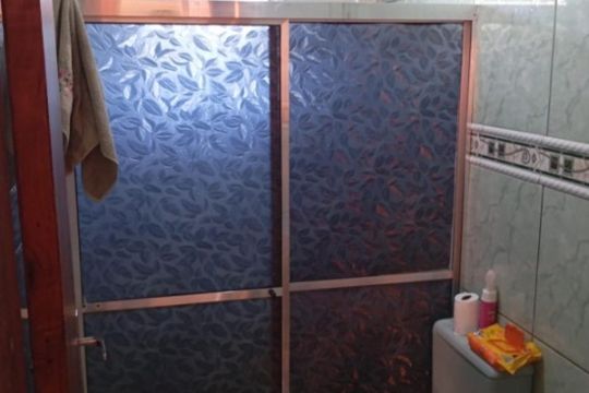 Banheiro de casa à venda com 3 quartos, 93m² em Harmonia, Canoas
