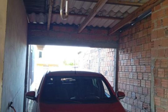 Garagem de casa à venda com 3 quartos, 93m² em Harmonia, Canoas